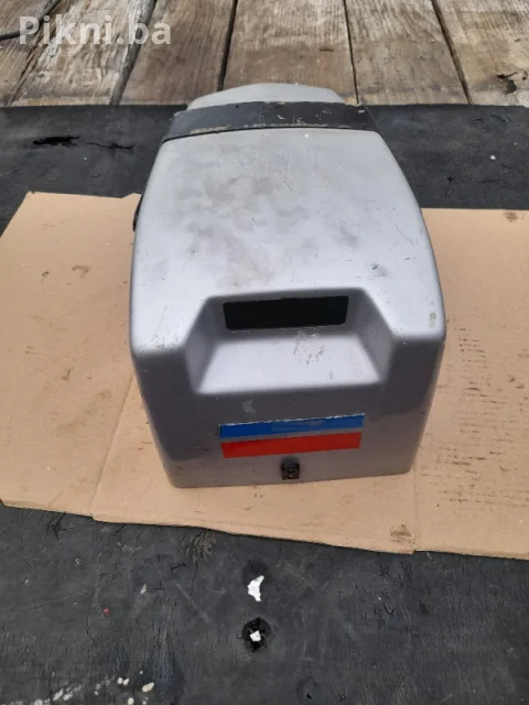 Originalni Poklopac motora / Kućište za TOMOS T4 NL 7