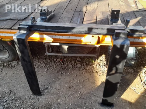 Vile paletar skip kombinerka utovarivac bager traktor eurokačenje 12