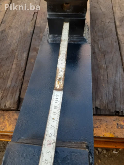 Vile paletar skip kombinerka utovarivac bager traktor eurokačenje 9