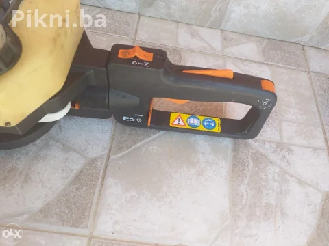 Profesionalni trimer STIHL HS80 za živu ogradu 10