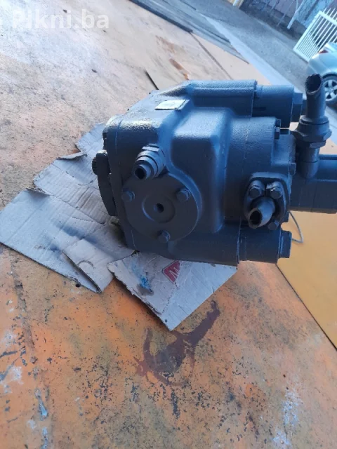 GOTOVO NOVA! Hidraulična Pumpa SAUER-DANFOSS SPV 23 8