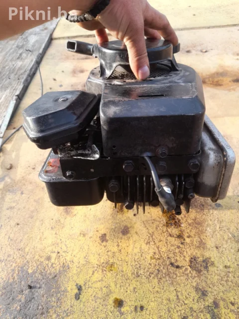 Motor kosačice Briggs strattion kosilice dijelovi 10