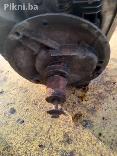 Motor kosačice Briggs strattion kosilice dijelovi 4