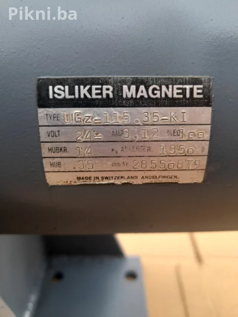 Starter paljenja od motorne pile U super ispravnom stanju Mobilni telefon I viber 066230-139 CJENA BRZE DOSTAVE 8KM Pogledajte ostale artikle na mom profilu hvala 13