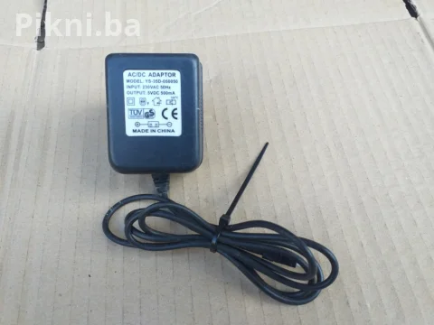 Adapter 5v 500mA punjac pretvarac napona 3