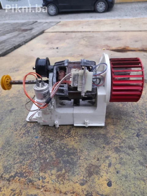 BRZA PRODAJA! MOTOR VENTILATORA/TURBINE ZA SUŠILICU VEŠA 170W (EL 9