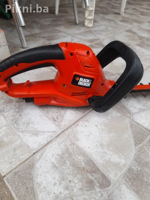 Black & Decker Električni Trimer za Živicu GT6060 (600W) - Ogradu 10