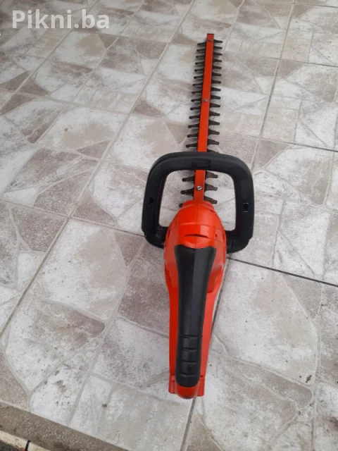 Black & Decker Električni Trimer za Živicu GT6060 (600W) - Ogradu 8