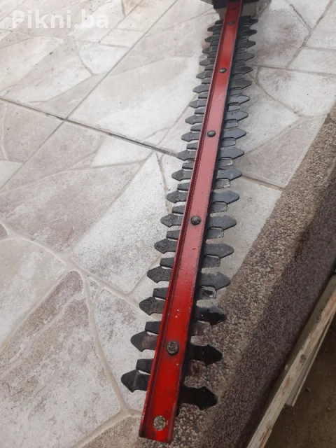 Trimer Ryobi CHT-1445 za ogradu na baterije 14,4v 11