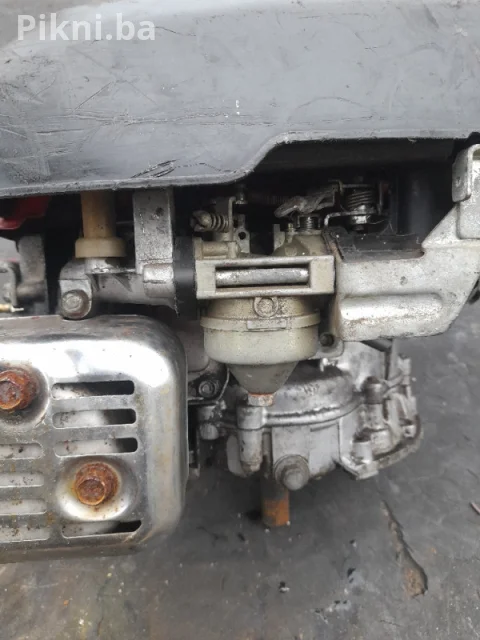 BRZA PRODAJA! DIJELOVI / NEISPITAN MOTOR HONDA GV150 za kosilice/ 4