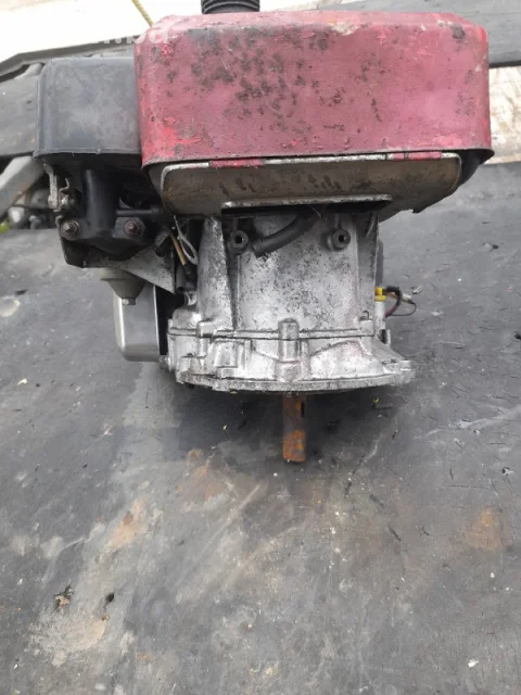 BRZA PRODAJA! DIJELOVI / NEISPITAN MOTOR HONDA GV150 za kosilice/ 3