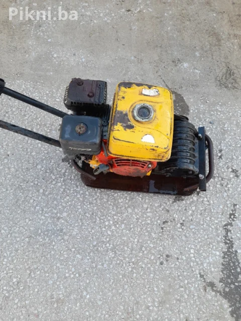 Vibro ploča 65kg žaba (Honda motor) Ispravna i spremna za rad 7