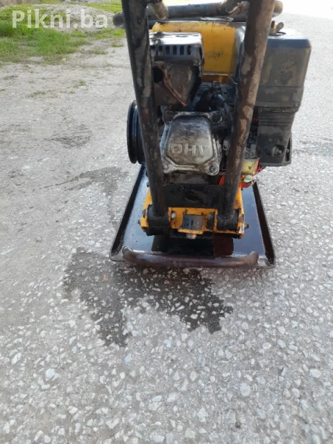 Vibro ploča 65kg žaba (Honda motor) Ispravna i spremna za rad 4