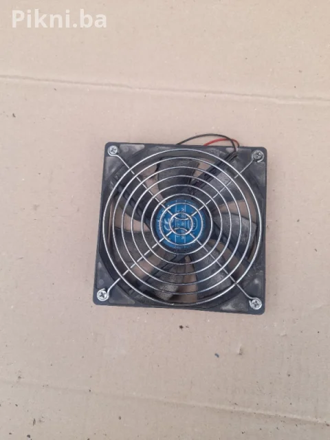 Ventilator turbina 12v 12x12x4cm coler