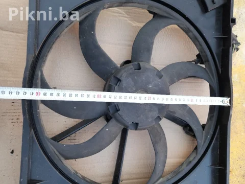 Ventilator hladnjaka (klima) sa kućištem - VW 1K0 959 455 FB (ORI 6