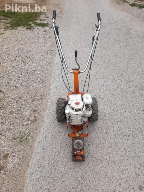 Motokultivator Brumi 4HP Motor u radnom stanju, 300 KM 11