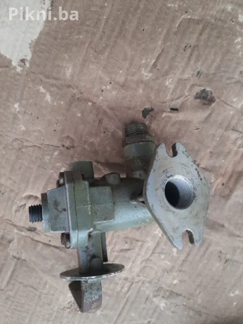 Pneumatski ventil prva petroletka traktor kamion prikolicu imt 6