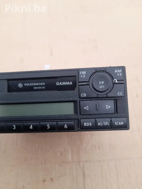 ORIGINAL VW GAMMA Auto Radio / NEISPITAN / Uvoz iz Njemačke (30 K 6