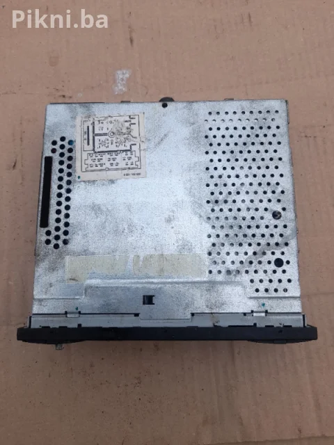 ORIGINAL VW GAMMA Auto Radio / NEISPITAN / Uvoz iz Njemačke (30 K 4