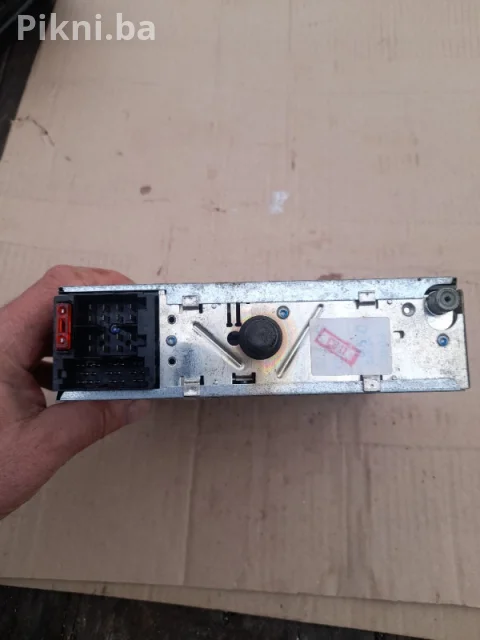 ORIGINAL VW GAMMA Auto Radio / NEISPITAN / Uvoz iz Njemačke (30 K
