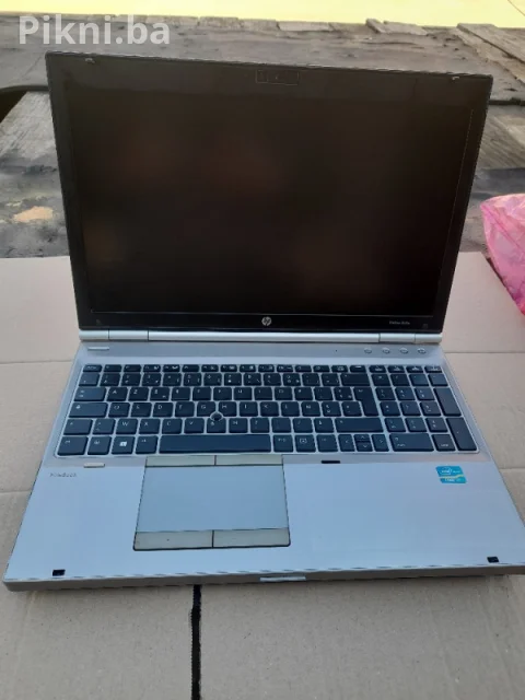 LAPTOP HP EliteBook 8570p / Intel i7 / Aluminijum - ZA DIJELOVE 10