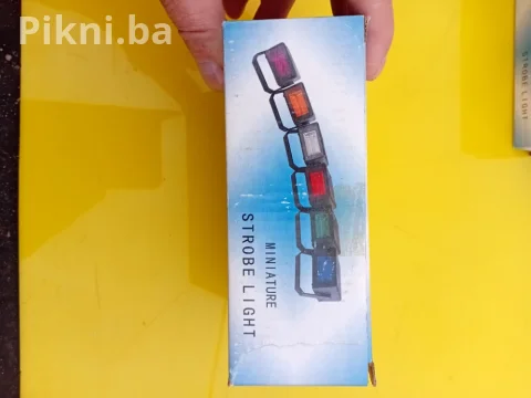 VIP Rasveta za Vaš Prostor: Mini Crveni Stroboskop (Strobe Light) 3