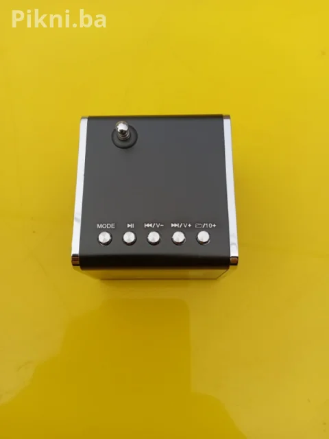 RASPRODAJA! Mini Hi-Fi Zvučnik / Radio / Alarm HI-RICE SD-502 (Me 11