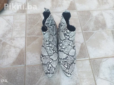 EKSKLUZIVNE ČIZMICE ZMIJSKI PRINT (Kao NOVE!) - Br. 41 7