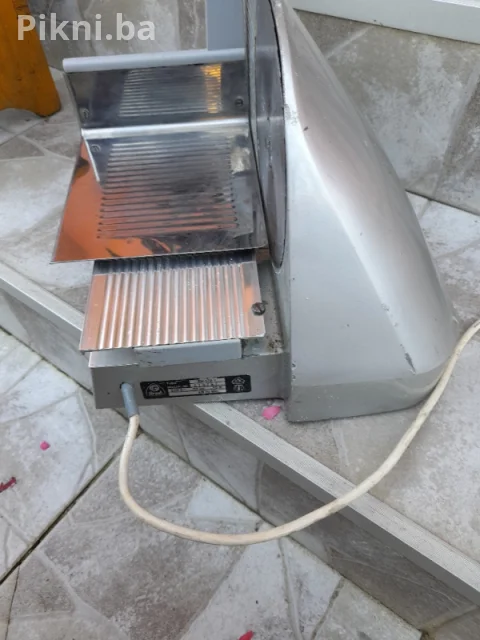 Graef EH-170 T - Profesionalna mesoreznica salamoreznica,ispravan 7