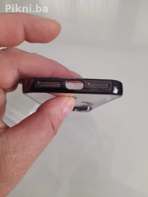 Luxury Frosted Magnetic Maska za iPhone 17 Pro Max / Crna Mat 4