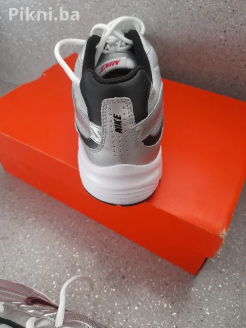 Nove Nike Initiator patike, broj 46, plaćene 110e - Hitno na prod 6