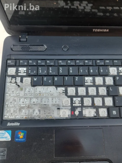 Toshiba Satellite C650-101 (ZA DIJELOVE) - 3GB RAM / 320GB HDD 15
