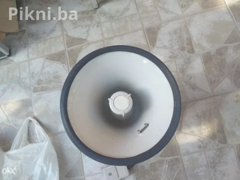 Megafon 45w SPEAKA 8x1,5v nove baterije 3