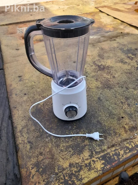 Tesla blender BL201W (500W) / Ispravan motor / Za dijelove