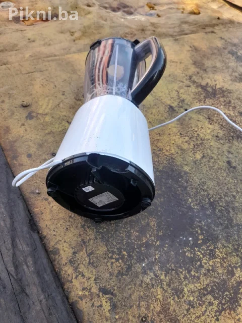 Tesla blender BL201W (500W) / Ispravan motor / Za dijelove 3