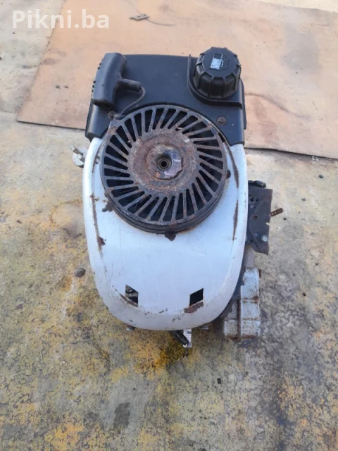 Motor kosačice TECUMSEH Briggs strattion kosilice dijelovi 9