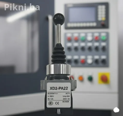 Industrijski Džojstik Prekidač 2 Položaja XD2-PA22 Momentary 2NO