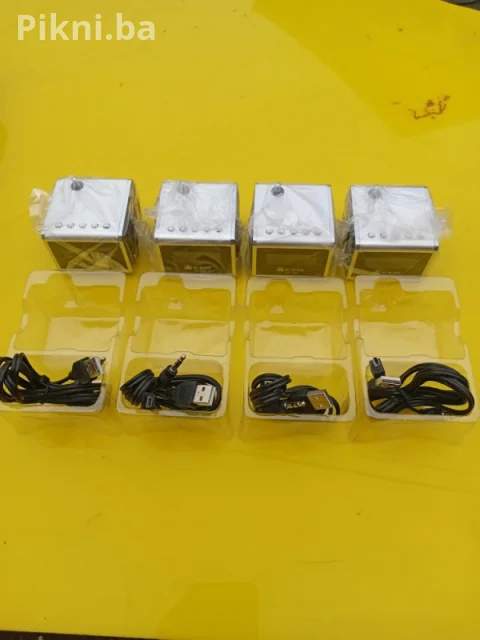 HIT PONUDA! Novi Hi-Rice SD-502 Mini HiFi Zvučnici - Idealni za P 7