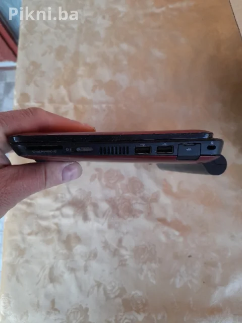 HP Mini (Crveni) - Odlično očuvan - Iz Njemačke laptop 8