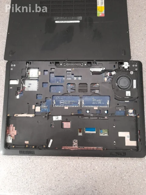Dell Latitude E5550 i5 / ZA DIJELOVE / IZ Njemačke