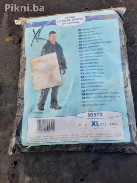 NOVO - BRZA PRODAJA! LAGANA SKLOPIVA KIŠNA KABANICA (PARKA)
