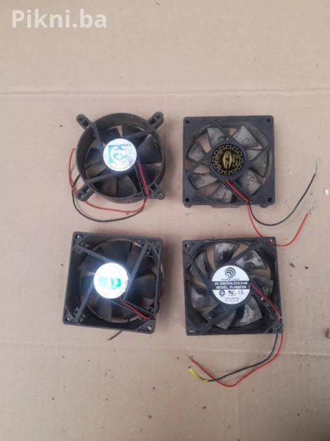 Ventilator turbina 12v coler hladnjak cooleri 8x8cm