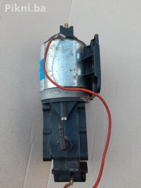 Membranska pumpa za vodu 2i 2121N 220v pumpa 3
