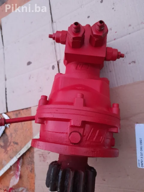 GOTOVO NOV! Brevini Hidro-Motor sa Reduktorom EM1010-80 (Samo 500 4