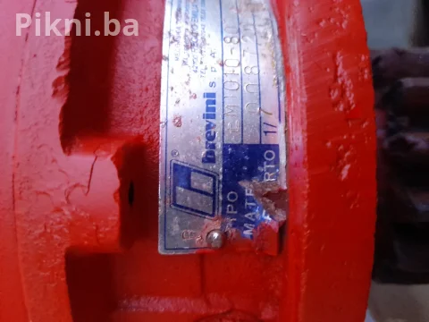 GOTOVO NOV! Brevini Hidro-Motor sa Reduktorom EM1010-80 (Samo 500 3