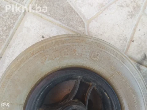 Točkovi gume sa felgom 260/165x60 2 komada