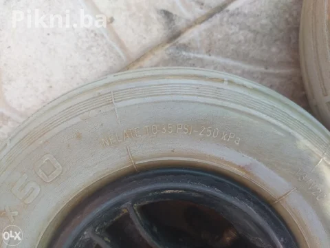 Točkovi gume sa felgom 260/165x60 2 komada 6