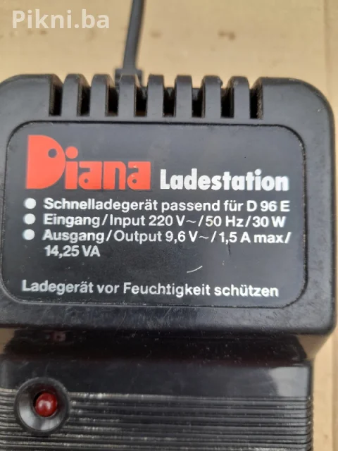 BRZA PRODAJA: Punjač Diana Ladestation D 96 E (9.6V) - Ispravan! 7