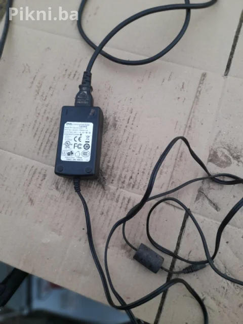DVE adapter Napajanje 24V 1.6A (38W) - Model DSA-0421S-24-1 39 -