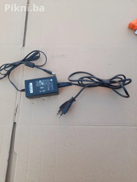 UNIVERZALNI AC ADAPTER (PUNJAČ) DURA MICRO INC. 12V 2A - 100% ISP 6